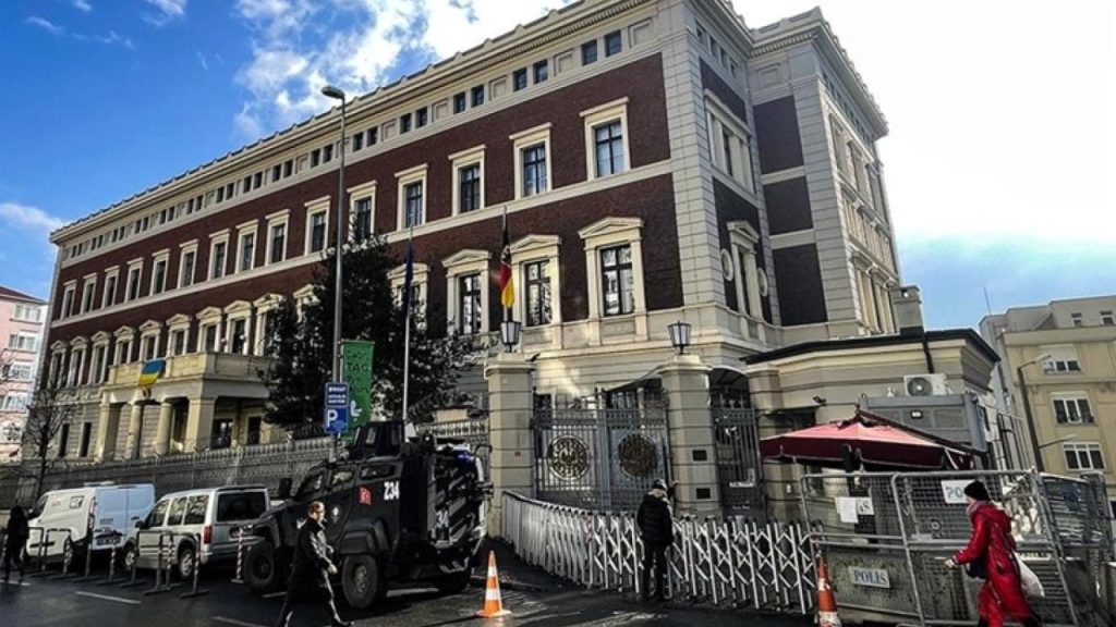 İstanbul'da IŞİD operasyonu: 15 kişi tutuklandı