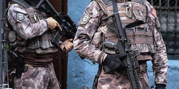 İstanbul’da IŞİD operasyonu: 15 şüpheli tutuklandı