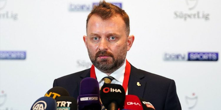 Ivan Bebek diye bir şeref yoksunu vardı, Ali Palabıyık onu da geçti!