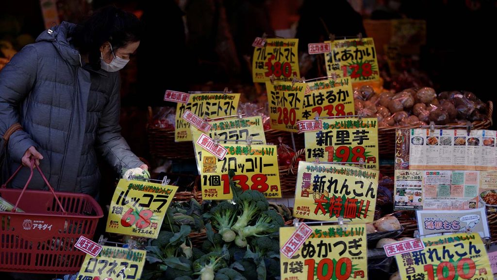 Japonya enflasyonla tanıştı: 30 yıldır zam alamayan çalışanlar 'isyanda'