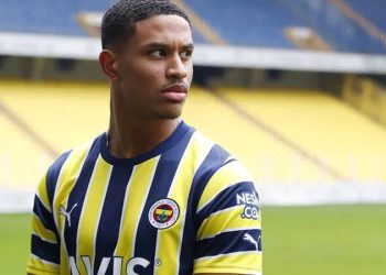 Jayden Oosterwolde: Türkiye'nin en büyük kulübündeyim!