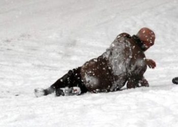 Kar yağışları başladı, uzmanından uyarı geldi: "Karda kayıp düşerseniz bunları yapın"
