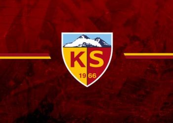 Kayserispor, tribünlerden yükselen hükûmet istifa seslerine “kirli siyaset” ve “zillet” dedi