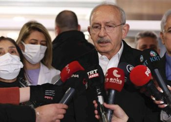 Kılıçdaroğlu, Ankara'ya getirilen depremzedeleri ziyaret etti: Türkiye’nin yüreği yanıyor, çok büyük acılar var