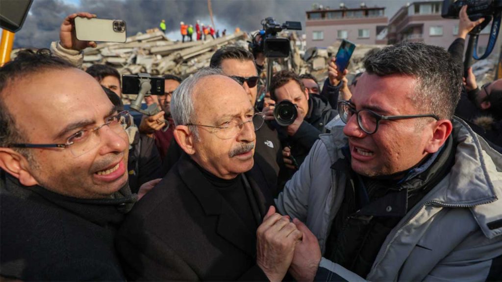 Kılıçdaroğlu'ndan CHP'li belediyelere deprem incelemesi talimatı