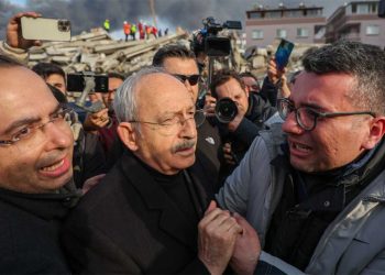 Kılıçdaroğlu'ndan CHP'li belediyelere deprem incelemesi talimatı