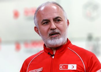 Kızılay Başkanı Kerem Kınık'ın hocası: Utanıyorum