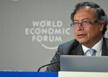 Kolombiya Cumhurbaşkanı, Peru'da istenmeyen adam ilan edildi