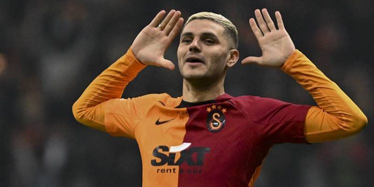 Lider Galatasaray'ın rakibi Trabzonspor