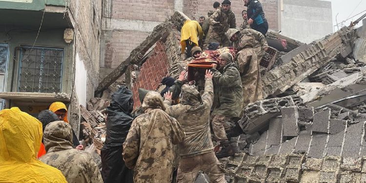 Liderlerden Türkiye'ye taziye ve destek mesajları