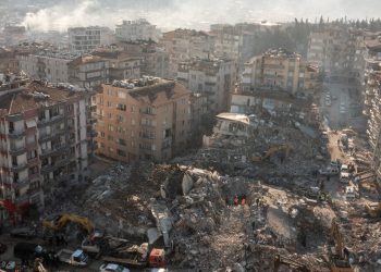 Lütfü Savaş: Hatay'da 20 bin kişi öldü, 24 bin yaralı var