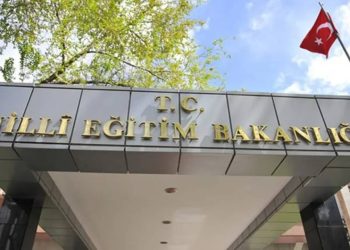 MEB'den eğitim ve öğretime ilişkin yeni kararlar: Öğrencilere nakil kolaylığı
