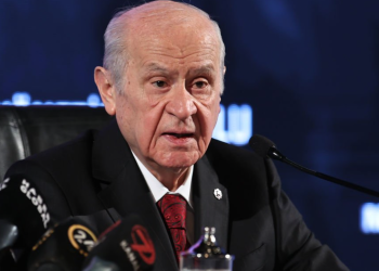 MHP lideri Bahçeli'nin Karagümrük tercihi ne anlama geliyor?