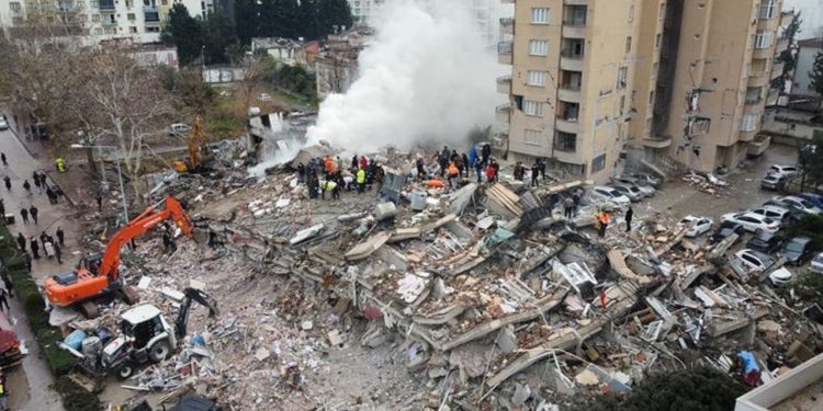 Malatya'da 19 kişinin öldüğü Hayat Sitesi'yle ilgili üç gözaltı