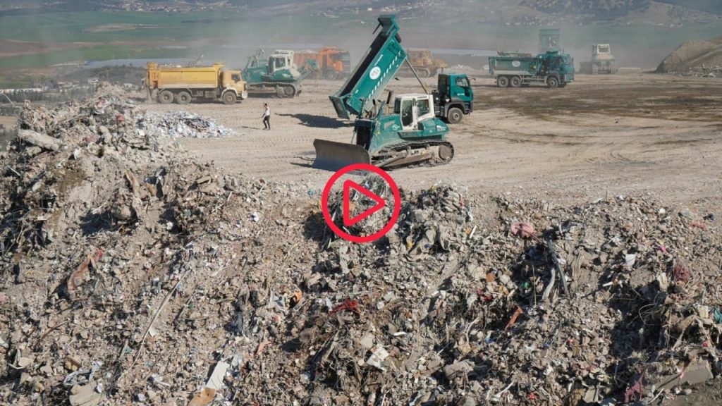 Maraş'ta enkaz kaldırma işi kayak pistleri çöken şirkete verilmiş