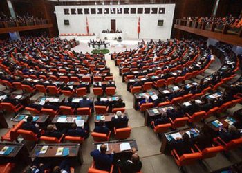 Meclis'ten ortak 'deprem' bildirisi: OHAL için toplanılacak