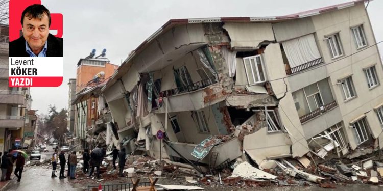 Menfaat, hukuk ve çıkarcı siyasetin reddi