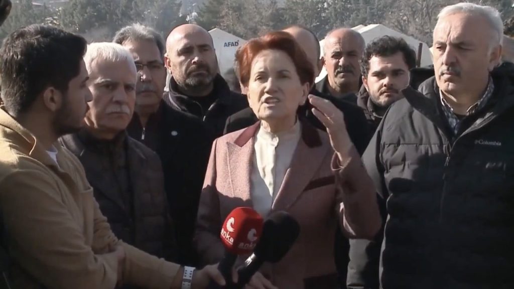 Meral Akşener üniversitelerin kapatılmasını eleştirdi