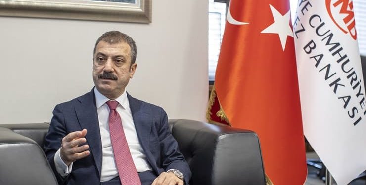 Merkez Bankası Başkanı Şahap Kavcıoğlu, depremzedelerle ilgili yardımı, bankanın Hazine’ye aktarılacak karından yaptıklarını söyledi. Kavcıoğlu ”Eğer bu parayı Hazine’ye aktarsaydık, Hazine başka bir alanda kullanabilirdi” dedi.