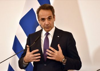 Miçotakis: Göç sorununun çözümü için Türkiye ile çalışmaya çabalamalıyız