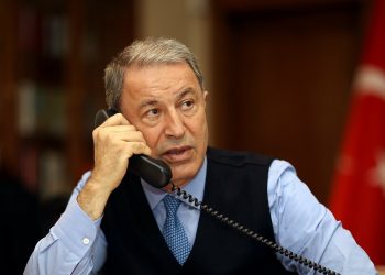 Milli Savunma Bakanı Akar: 3 şehidimiz var, yoklamaları tekrar alıyoruz