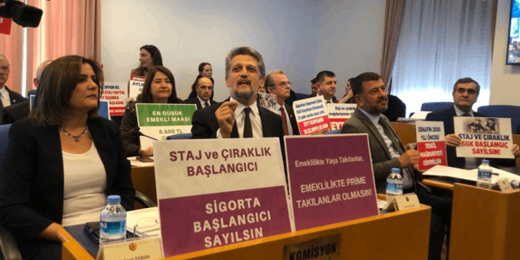 Milyonlarca vatandaşın gözü Meclis'te: EYT düzenlemesi görüşülmeden gerginlik çıktı