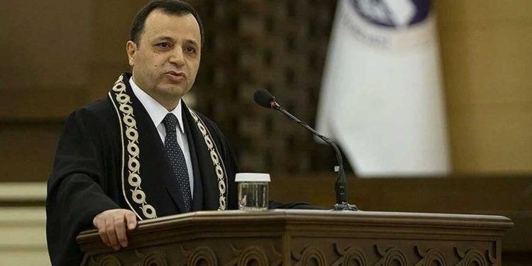 Muhalefet liderlerinden Zühtü Arslan'a tebrik