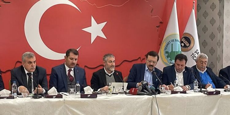 Nebati’den ‘Hükümet istifa’ yanıtı: Çalışırken ahlaksızlarla da mücadele ediyoruz
