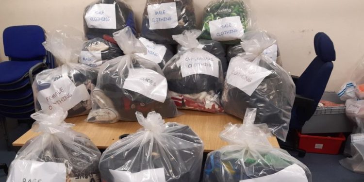 Nottinghamshire polisi çalıntı ve kayıp eşyaları depremzedelere bağışladı