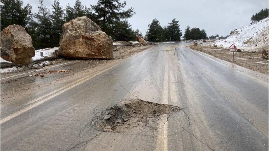 Nurdağı-Gaziantep yolu sadece acil araç geçişlerine açık olacak