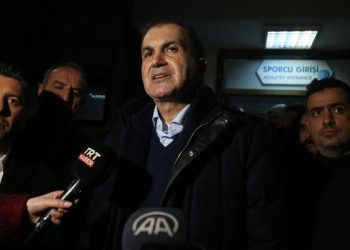 Ömer Çelik: Yağma olayları karşısında son derece acımasız olacağız