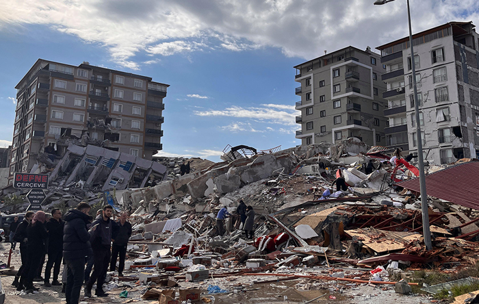 Önemli uyarılar; depremzedeler ‘hukuki’ olarak acilen bunları yapmalı!