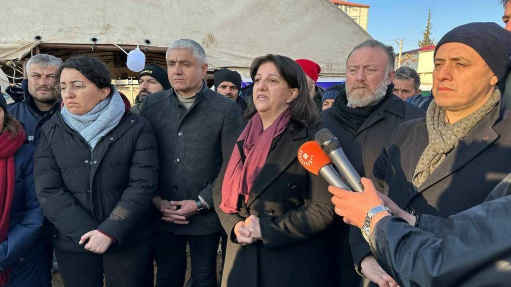 Pervin Buldan: Enkazın altında insanların çocuklarının seslerinin gelmesi kader değildir