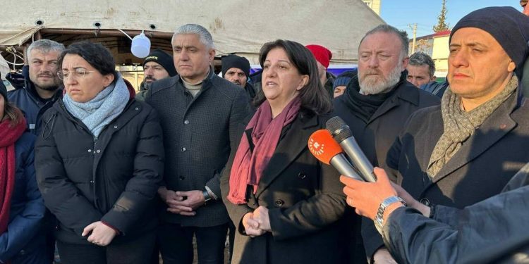 Pervin Buldan: Enkazın altında insanların çocuklarının seslerinin gelmesi kader değildir