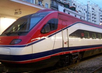 Portekiz'de demiryolu çalışanları grevde: Seferlerin yarısı yapılmadı, hayat felç oldu