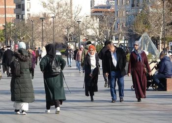 Prof. Dr. Şener: Türkiye'de 'long Covid' ve 'post Covid' izlem merkezleri kurulmalı