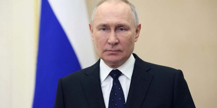 Putin'den 'nükleer mesaj': Kıtalararası balistik Sarmat füzeleri bu yıl içinde konuşlandırılacak