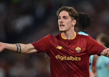 Roma'da Zaniolo krizi yaşanıyor: Tehditler sonrası şehirden ayrıldı