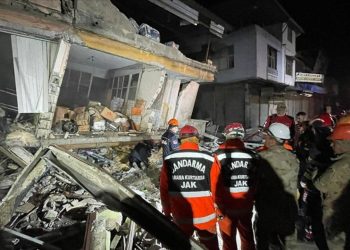 Sağlık Bakanı Fahrettin Koca'dan Hatay için kritik uyarı: Musluk suyunu asla içme suyu olarak kullanmayın