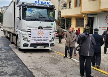 Şahkulu Sultan Vakfı’nın yardım TIR’ı gasp edilmek istendi; direnen vatandaş bacağından vuruldu