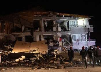 Samandağ Belediye Başkanı Eryılmaz: İnsanları bu şekilde ölüme terk etmenin anlamı yok, çadır ihtiyacı karşılanmalı