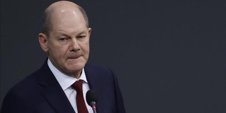 Scholz: G-7 ülkeleri Rusya'ya karşı yeni yaptırımlar konusunda anlaştı