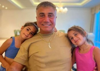 Sedat Peker, ‘Savaş Ateş’ adıyla Halk TV’de 50 milyon TL bağış mı yaptı?