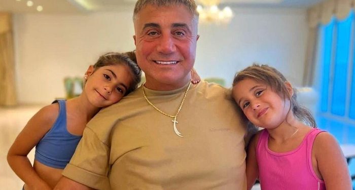 Sedat Peker, ‘Savaş Ateş’ adıyla Halk TV’de 50 milyon TL bağış mı yaptı?