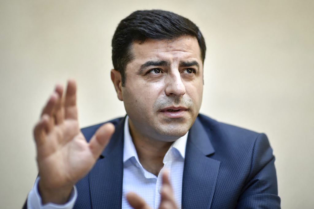 Selahattin Demirtaş: Sayın Arınç, sizi dinliyorsa ona deyin ki…