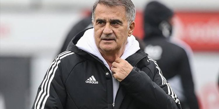 Şenol Güneş'in tek isteği sol bek