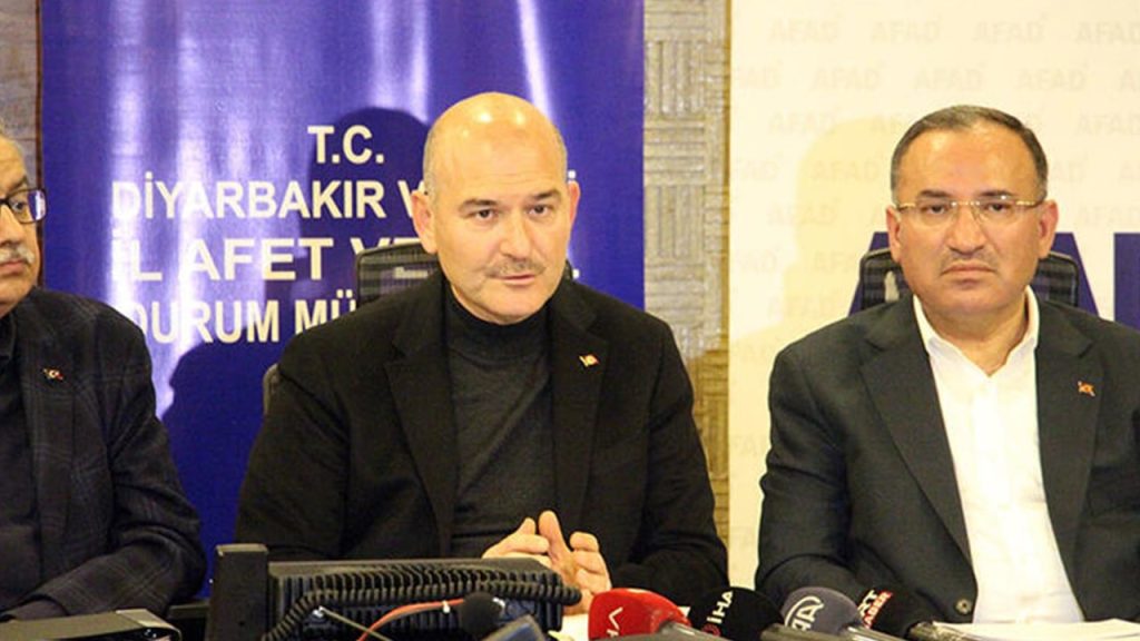 Soylu: 04.21'de Sayın Cumhurbaşkanımıza ilk bilgiyi verdik