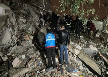 Soylu'dan deprem açıklaması: Uluslararası yardımı da içeren alarm verildi