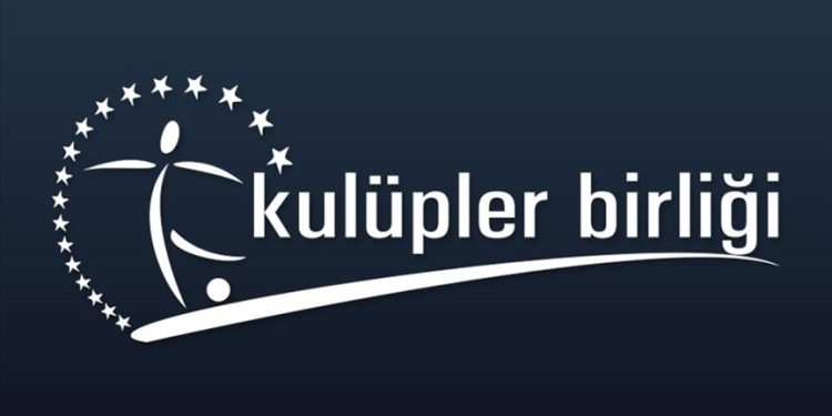 Spor kulüpleri siyasi kurumlar olmadıkları gibi siyasi tartışmaların parçası da değildir