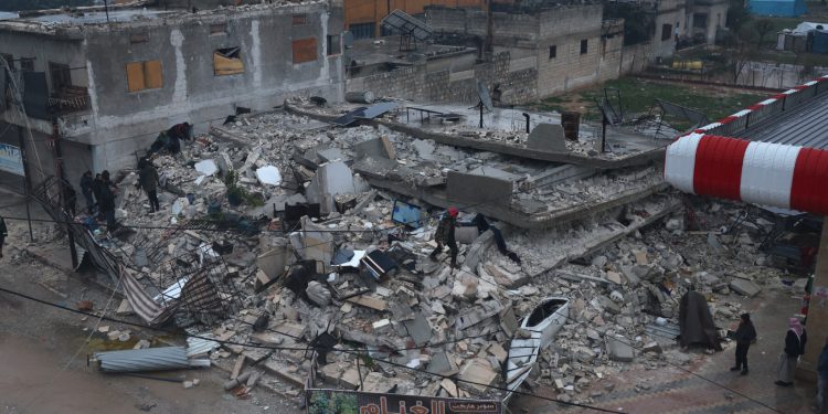 Suriye de depremden sonra Avrupa Birliği'nden yardım talep etti